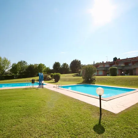 Amazing View With Two Swimming Pools Near