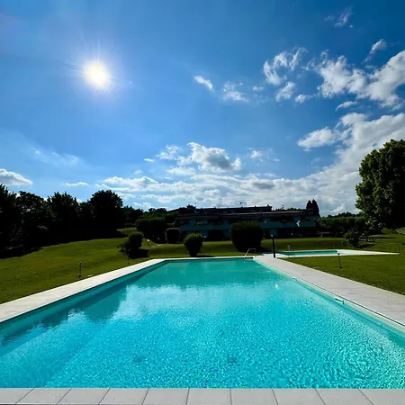Amazing View With Two Swimming Pools Near *